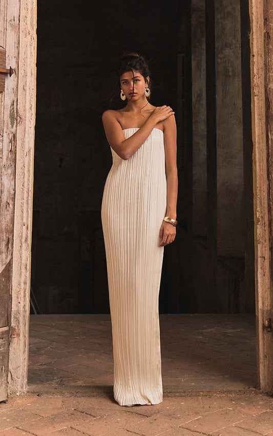 https://mediahub.prettylittlething.com/cnn5930_ivory_xl