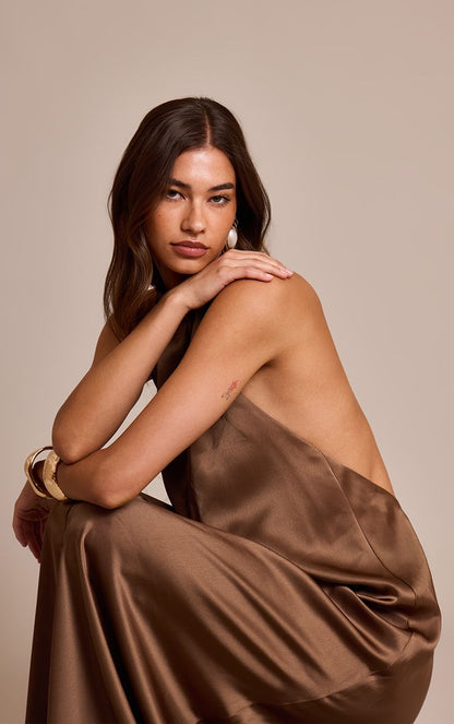 https://mediahub.prettylittlething.com/cnn6020_chocolate_xl_3