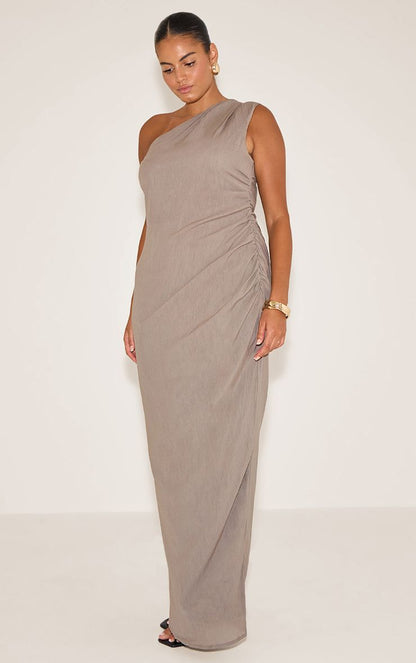https://mediahub.prettylittlething.com/cnn6122_taupe_xl_2