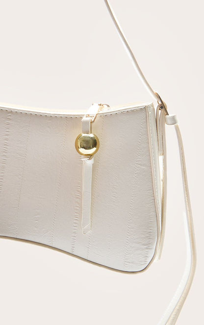 https://mediahub.prettylittlething.com/cnn6146_cream_xl_2