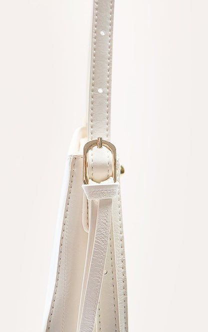https://mediahub.prettylittlething.com/cnn6146_cream_xl_3