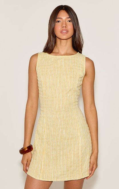 https://mediahub.prettylittlething.com/cnn6703_lime_xl