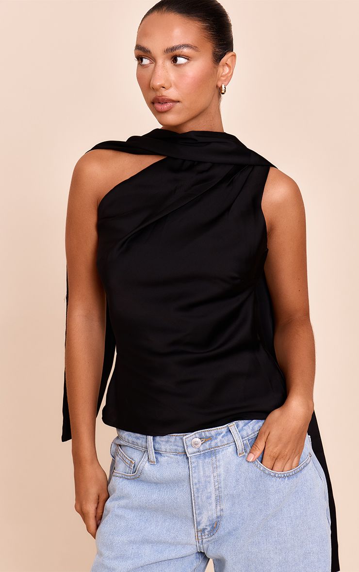https://mediahub.prettylittlething.com/cnn6773_black_xl_3