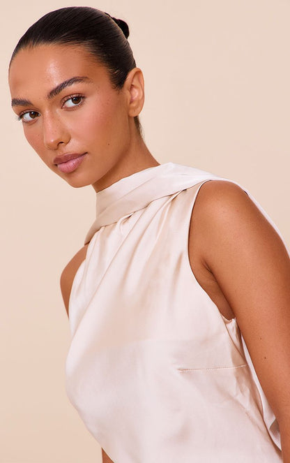 https://mediahub.prettylittlething.com/cnn6774_beige_xl_3