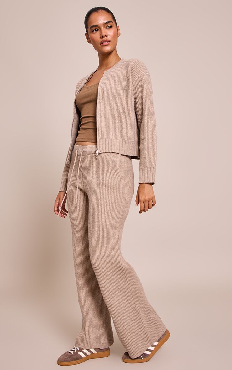 https://mediahub.prettylittlething.com/cnn7034_taupe_xl