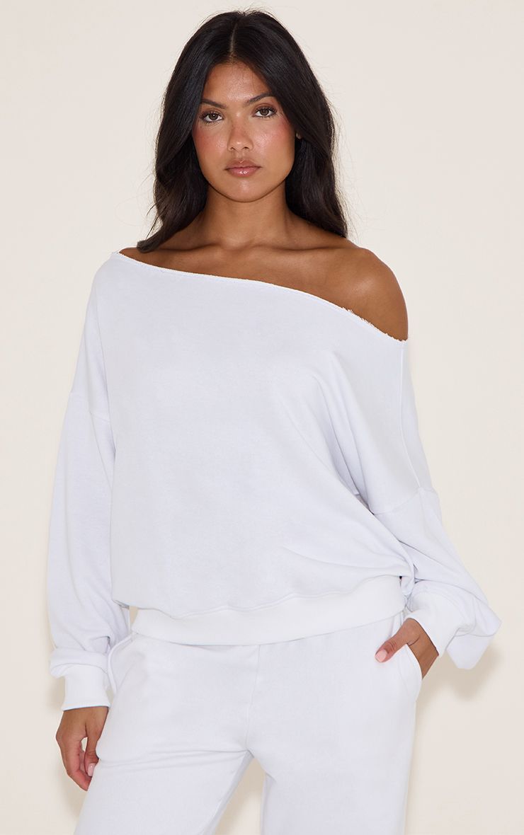 https://mediahub.prettylittlething.com/cnn7226_white_xl_3