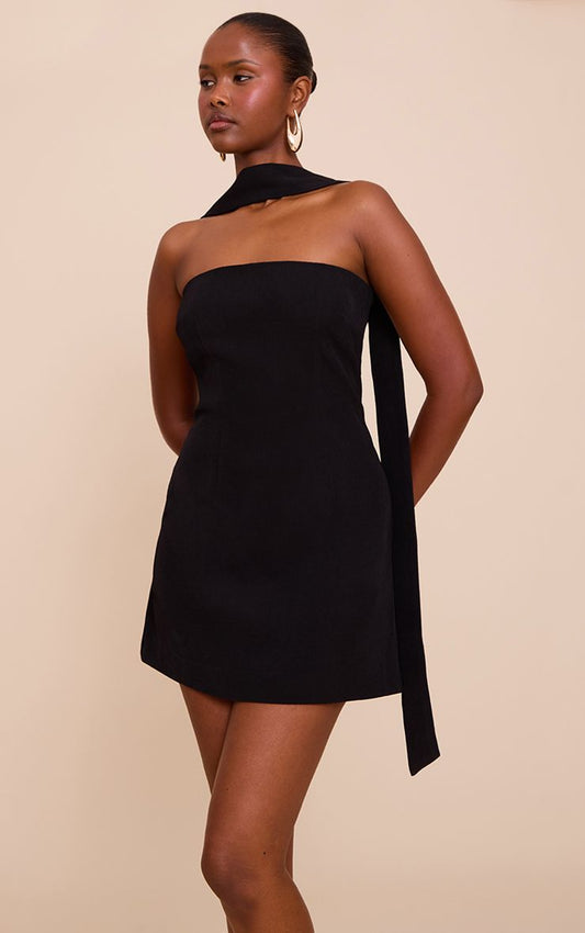 https://mediahub.prettylittlething.com/cnn7384_black_xl