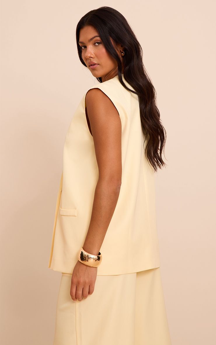 https://mediahub.prettylittlething.com/cnn7451_butter%20yellow_xl_1
