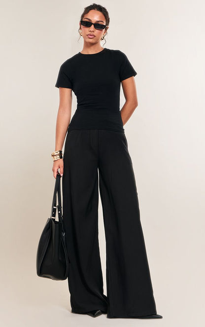 https://mediahub.prettylittlething.com/cnn7529_black_xl_2
