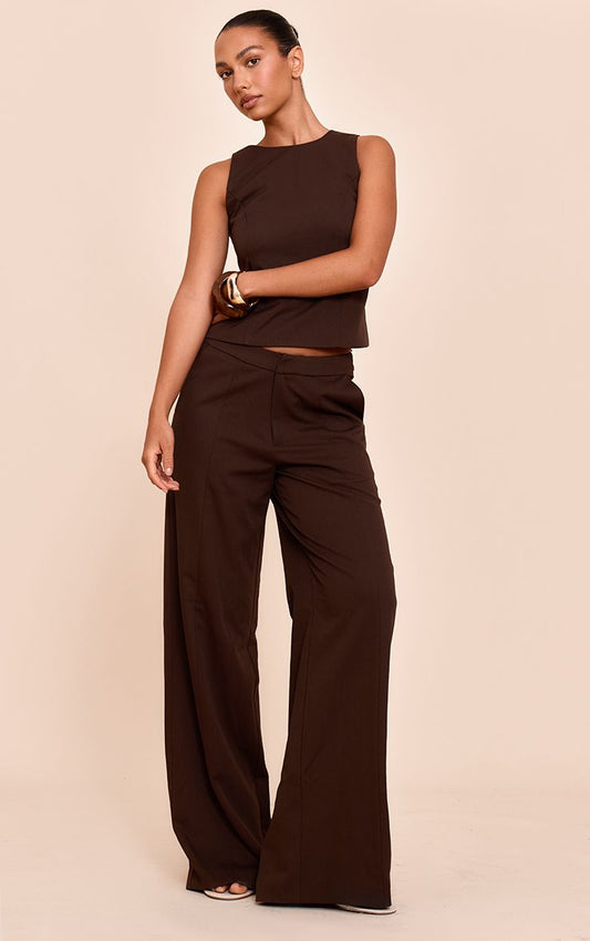 https://mediahub.prettylittlething.com/cnn7553_dark%20brown_xl