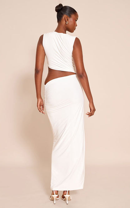 https://mediahub.prettylittlething.com/cnn7725_white_xl_1
