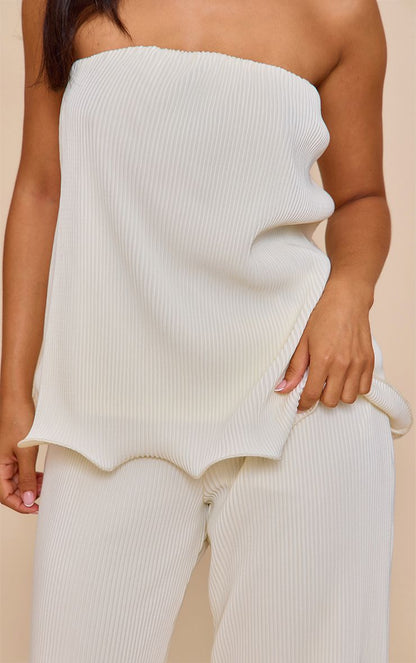https://mediahub.prettylittlething.com/cnn7984_cream_xl_3
