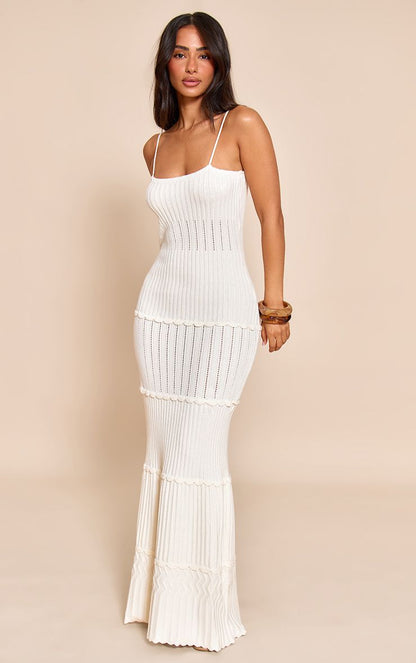 https://mediahub.prettylittlething.com/cnn8029_cream_xl_2