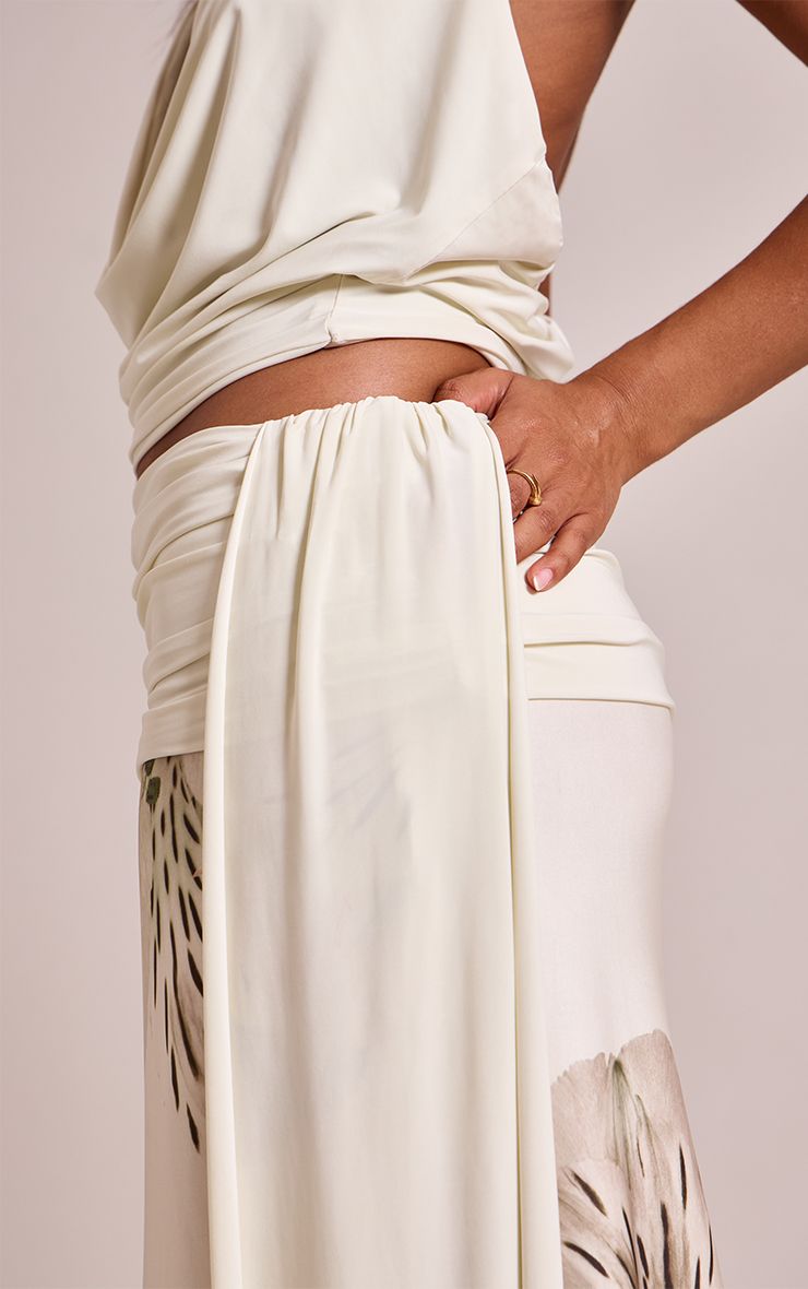 https://mediahub.prettylittlething.com/cnn8053_cream_xl_3