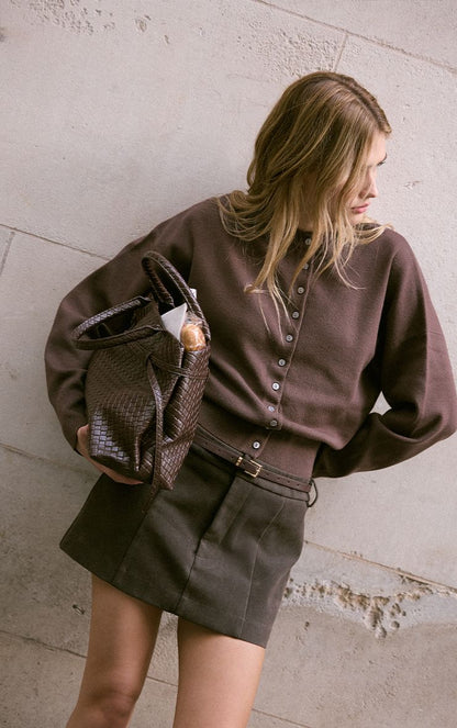 https://mediahub.prettylittlething.com/cnn8188_chocolate_xl_3
