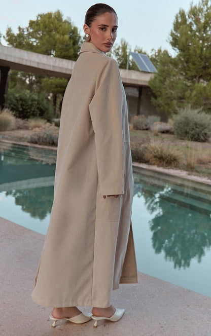 https://mediahub.prettylittlething.com/cnn8327_ecru_xl_2