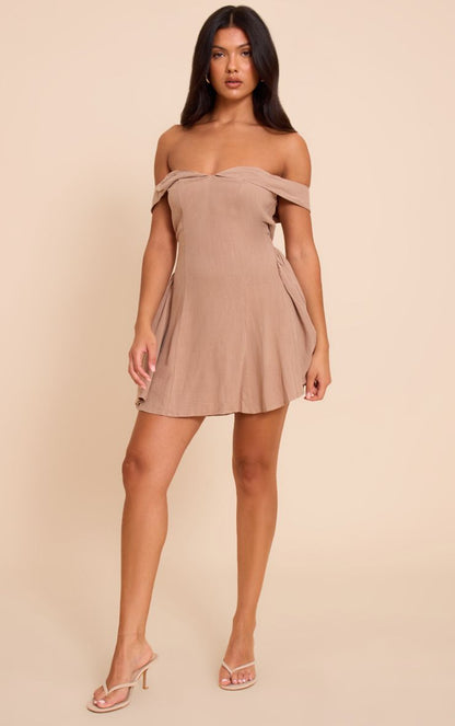 https://mediahub.prettylittlething.com/cnn8342_taupe_xl_2