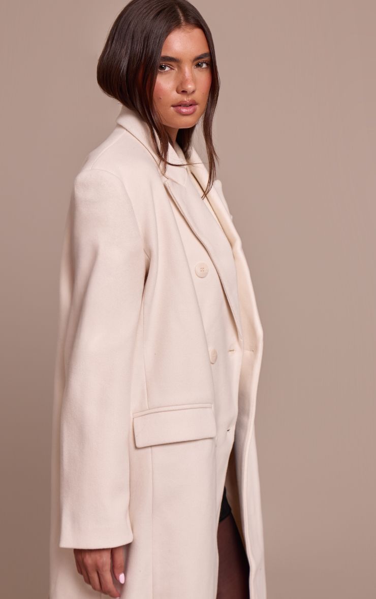 https://mediahub.prettylittlething.com/cnn8430_butter%20cream_xl_3