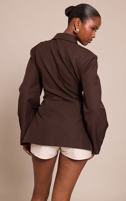 https://mediahub.prettylittlething.com/cnn8548_chocolate_xl_1