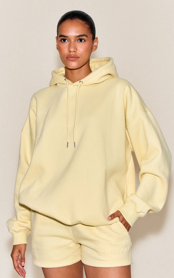 https://mediahub.prettylittlething.com/cnn8865_pale%20yellow_xl