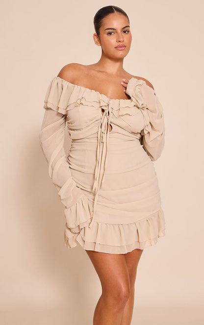 https://mediahub.prettylittlething.com/cnn8927_almond_xl