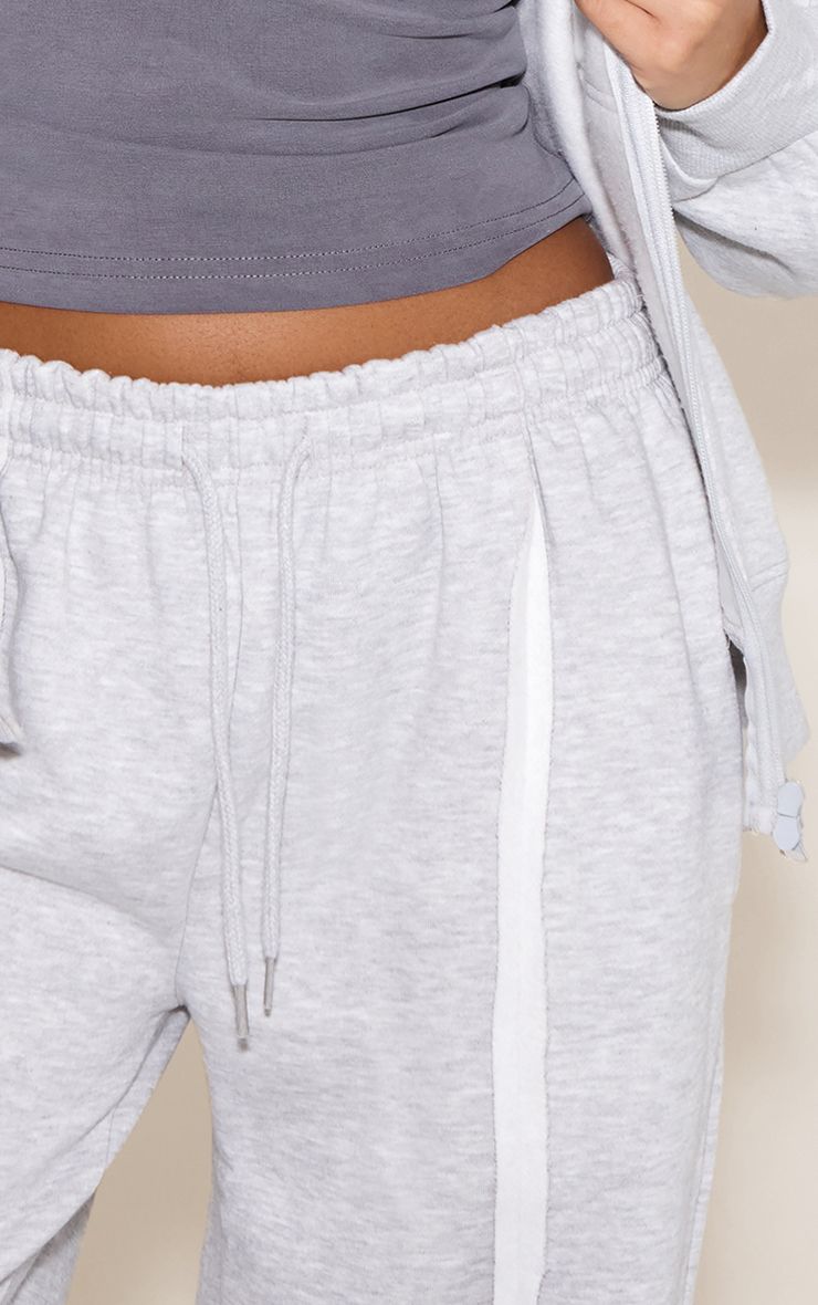 https://mediahub.prettylittlething.com/cnn8942_ash%20grey_xl_3