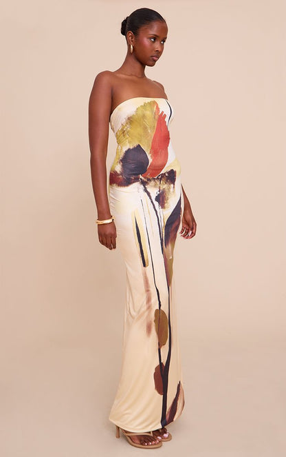 https://mediahub.prettylittlething.com/cnn9062_cream_xl_2