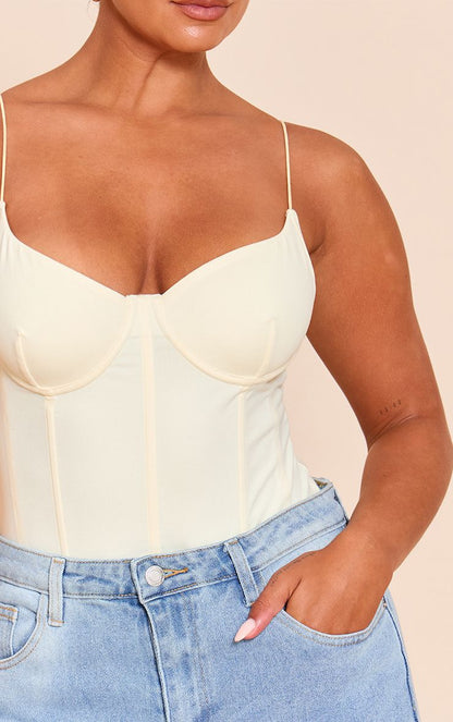https://mediahub.prettylittlething.com/cnn9074_pale%20yellow_xl_3