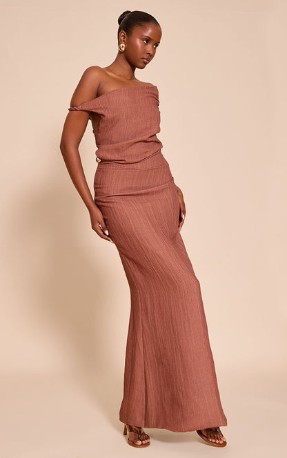 https://mediahub.prettylittlething.com/cnn9353_brown_xl