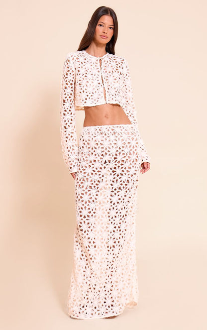 https://mediahub.prettylittlething.com/cnn9760_natural_xl_2