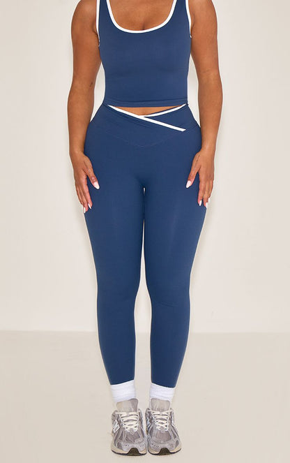 https://mediahub.prettylittlething.com/cnn9814_navy_xl_1