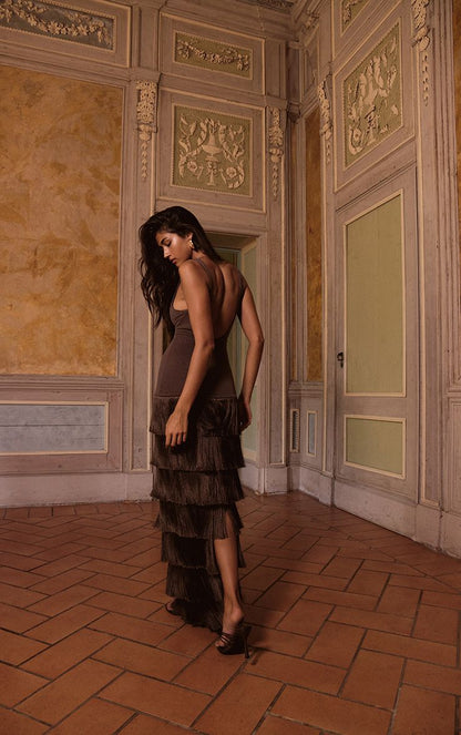 https://mediahub.prettylittlething.com/cnn9820_dark%20chocolate_xl_3