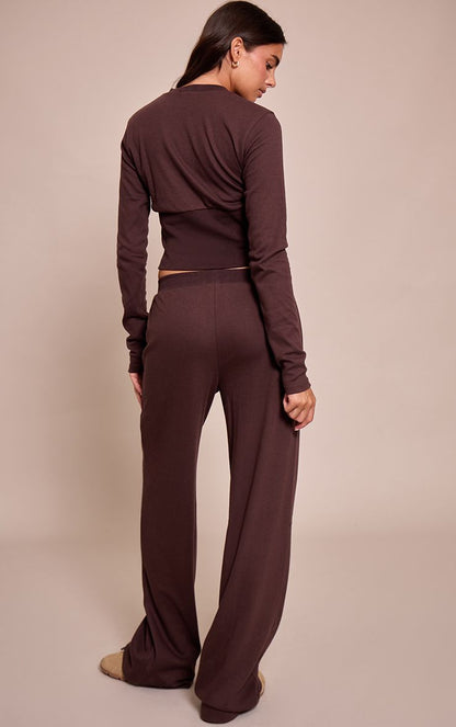 https://mediahub.prettylittlething.com/cno0623_dark%20brown_xl_2
