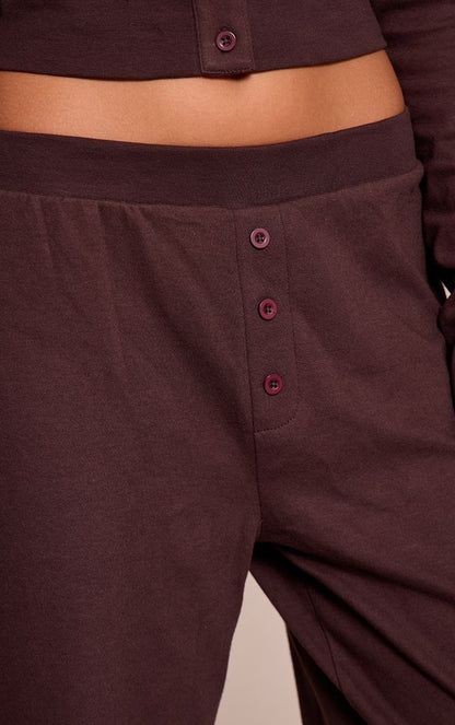 https://mediahub.prettylittlething.com/cno0623_dark%20brown_xl_3