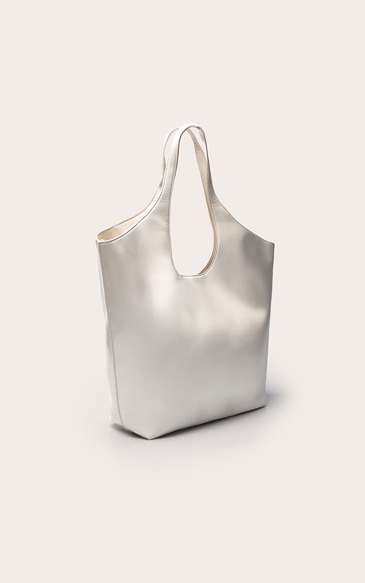 https://mediahub.prettylittlething.com/cno0727_cream_xl_2