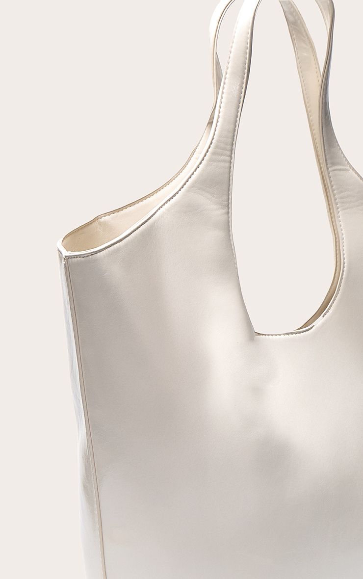 https://mediahub.prettylittlething.com/cno0727_cream_xl_3