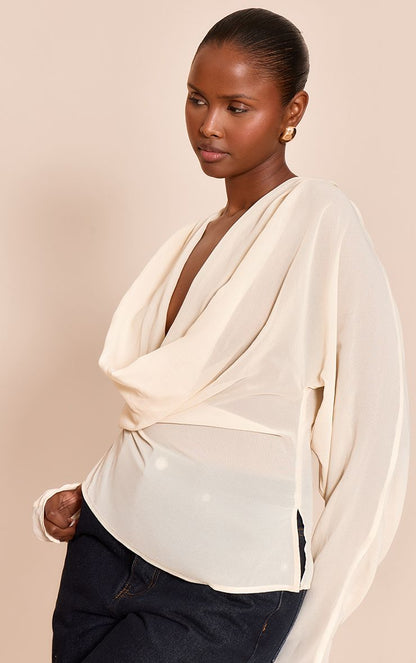 https://mediahub.prettylittlething.com/cno0764_cream_xl_3