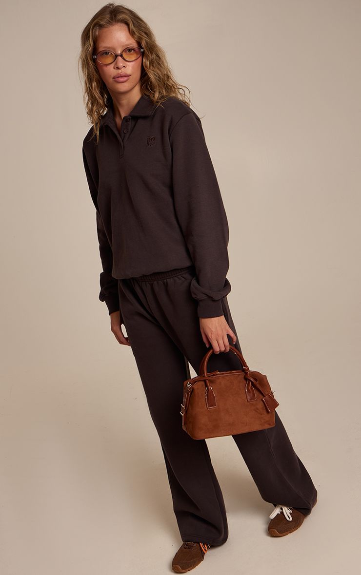 https://mediahub.prettylittlething.com/cno0902_chocolate_xl_2