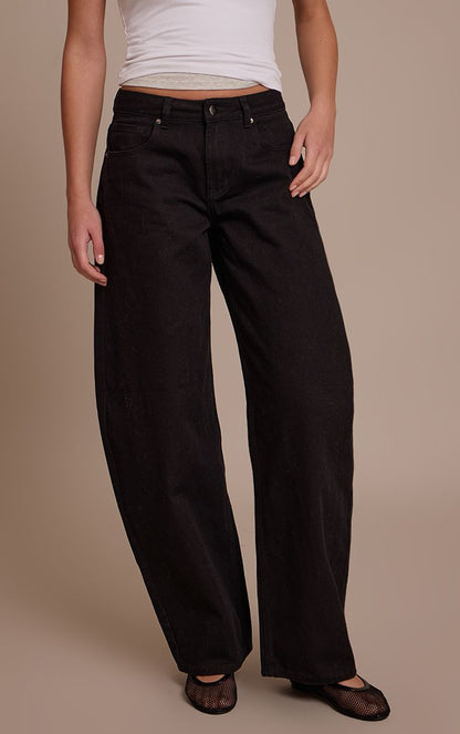 https://mediahub.prettylittlething.com/cno0913_washed%20black_xl_1