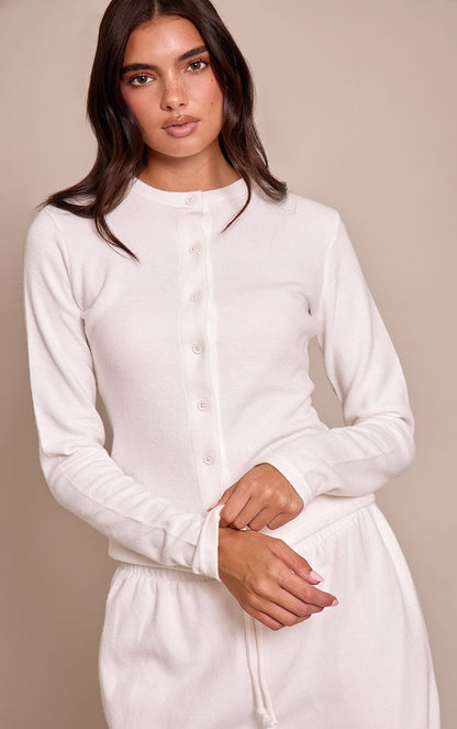 https://mediahub.prettylittlething.com/cno1246_cream_xl