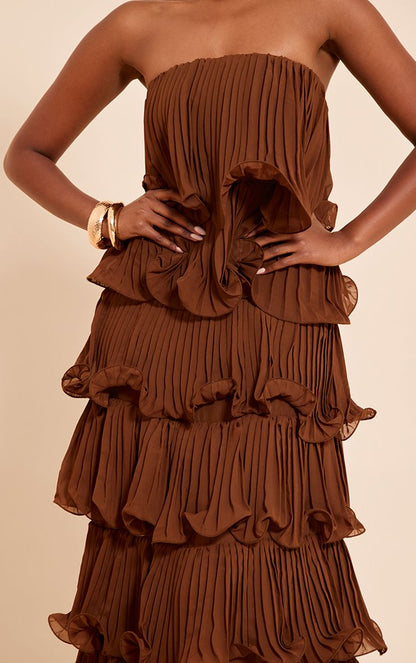 https://mediahub.prettylittlething.com/cno1521_chocolate_xl_3