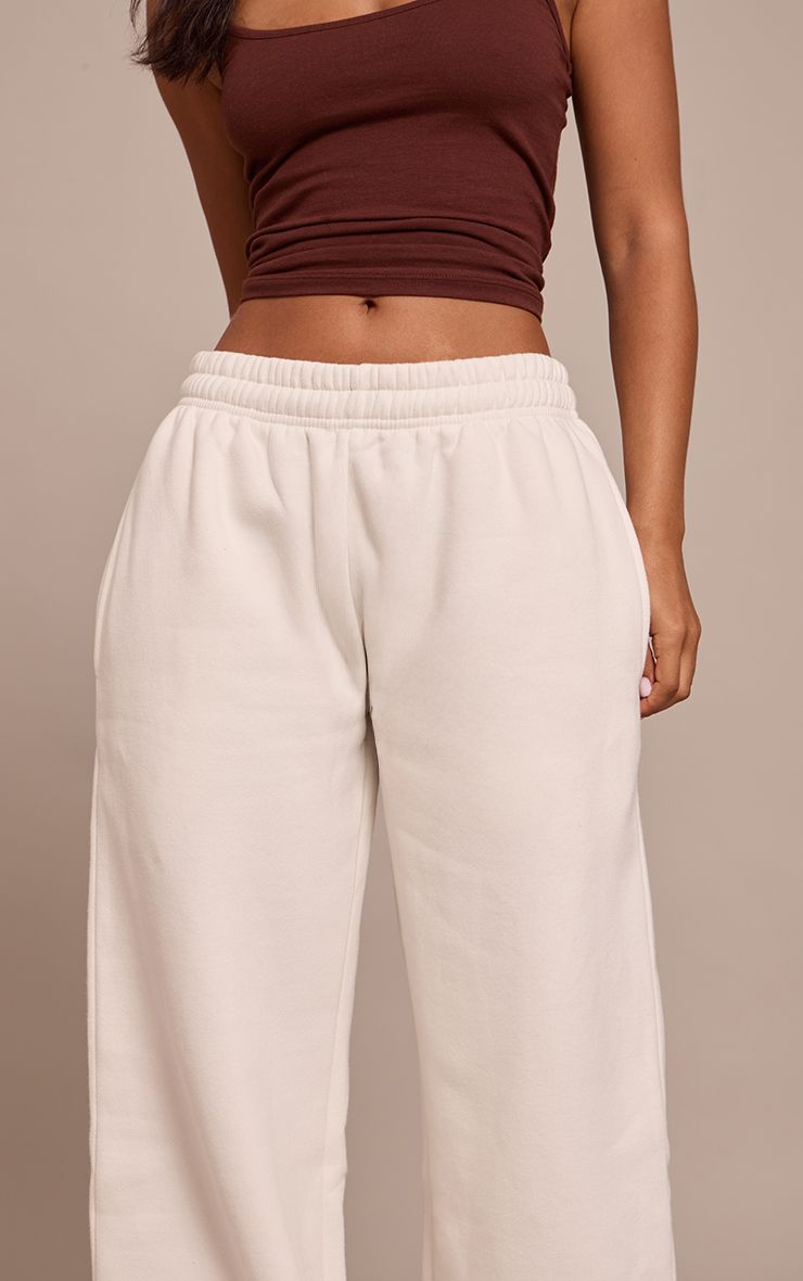 https://mediahub.prettylittlething.com/cno1613_cream_xl_1