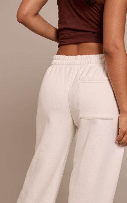 https://mediahub.prettylittlething.com/cno1613_cream_xl_3