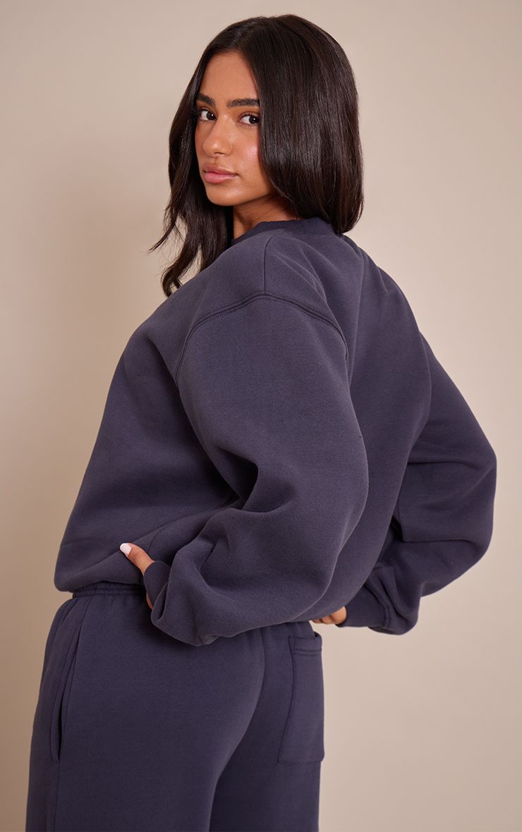 https://mediahub.prettylittlething.com/cno1616_navy_xl_1