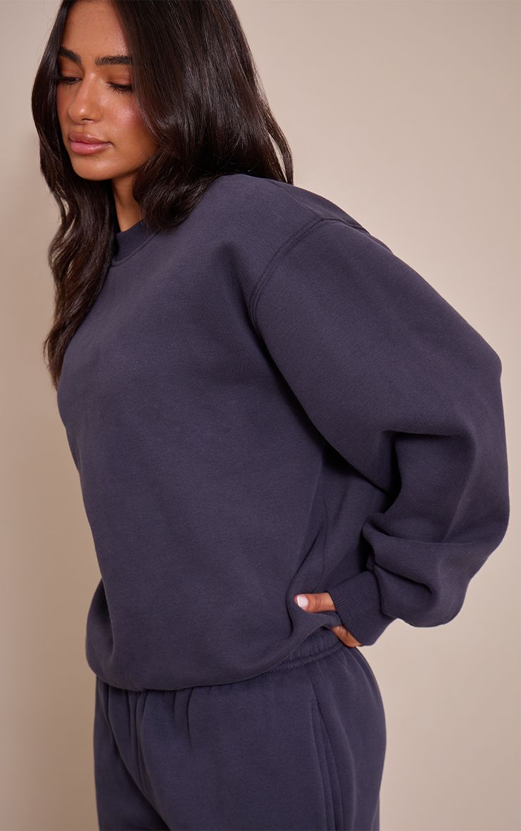 https://mediahub.prettylittlething.com/cno1616_navy_xl_3