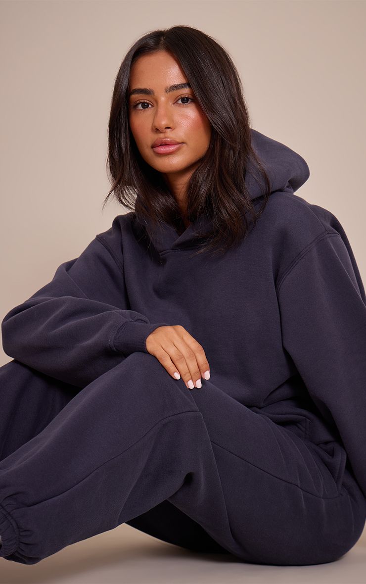 https://mediahub.prettylittlething.com/cno1628_navy_xl_3