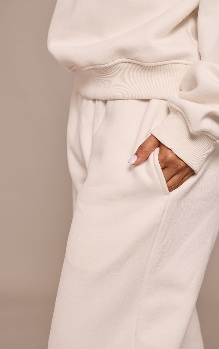 https://mediahub.prettylittlething.com/cno1635_cream_xl_3