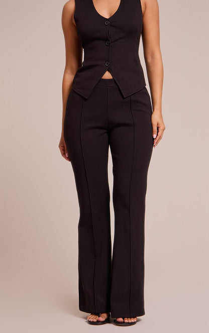 https://mediahub.prettylittlething.com/cno1718_black_xl_1