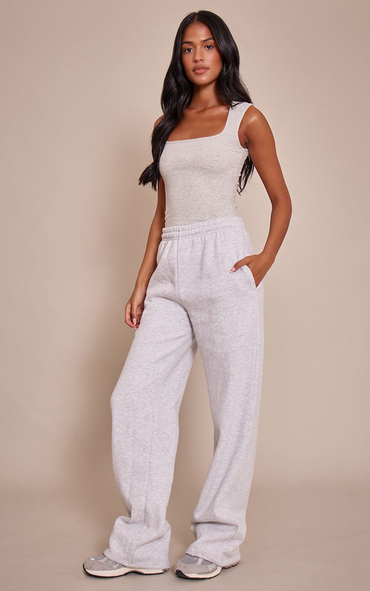 https://mediahub.prettylittlething.com/cno1807_ash%20grey_xl