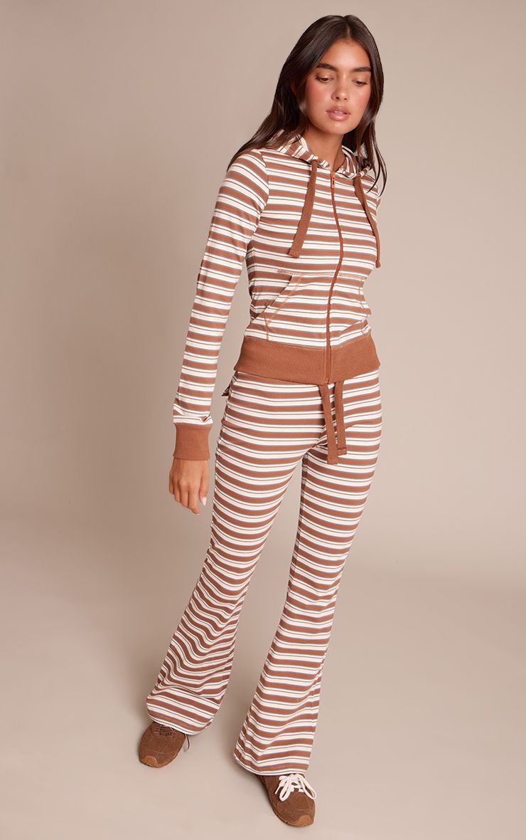 https://mediahub.prettylittlething.com/cno1820_light%20brown_xl_1